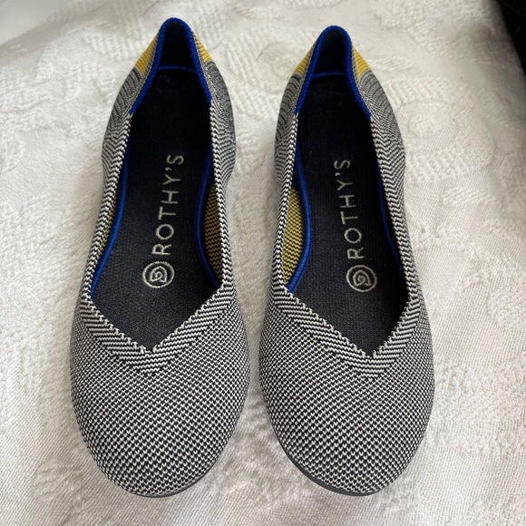 Rothy's Shoes - Rothy's Black And White Birdseye round toe flats size 6